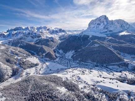 Garni Mezdi Hotel Santa Cristina Val Gardena ภายนอก รูปภาพ